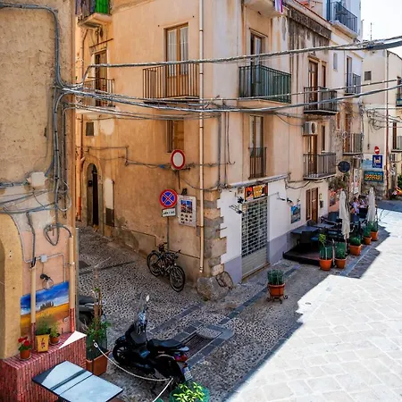 Incao Giudecca House Cefalù